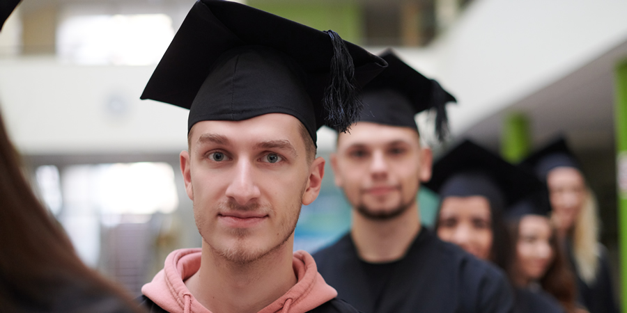 Τί ισχύει για τις κατατακτήριες εξετάσεις;