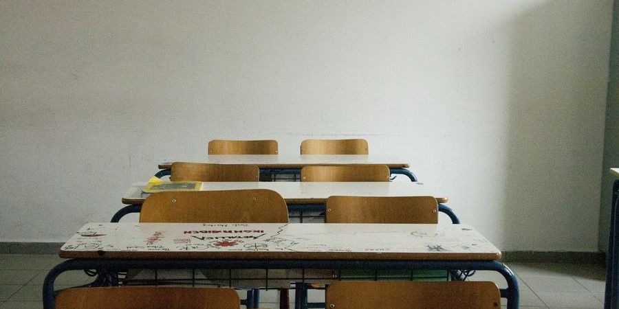 H λήξη των μαθημάτων σε Γυμνάσια και Λύκεια